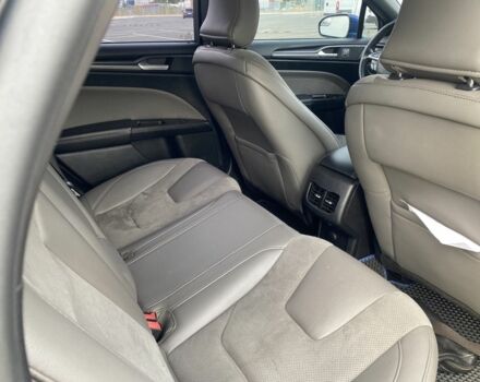 Синий Форд Фьюжн, объемом двигателя 2.7 л и пробегом 190 тыс. км за 15800 $, фото 9 на Automoto.ua