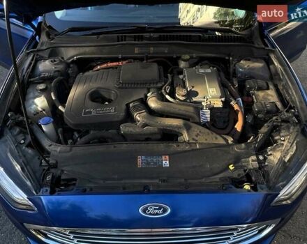 Синий Форд Фьюжн, объемом двигателя 2 л и пробегом 128 тыс. км за 15500 $, фото 5 на Automoto.ua
