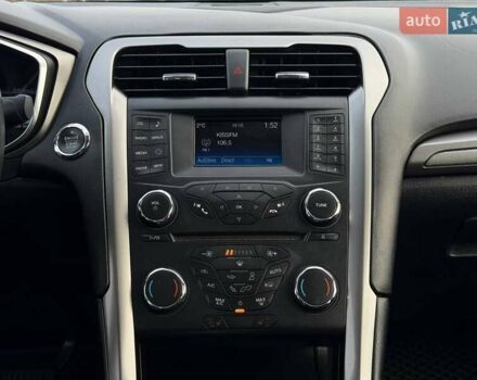 Синій Форд Фьюжен, об'ємом двигуна 2 л та пробігом 156 тис. км за 12950 $, фото 25 на Automoto.ua