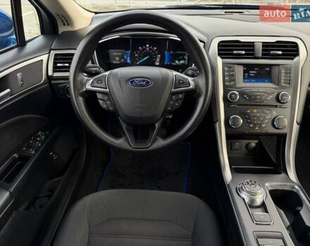 Синій Форд Фьюжен, об'ємом двигуна 2 л та пробігом 156 тис. км за 12950 $, фото 28 на Automoto.ua