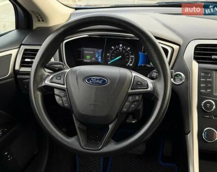Синій Форд Фьюжен, об'ємом двигуна 2 л та пробігом 156 тис. км за 12950 $, фото 24 на Automoto.ua