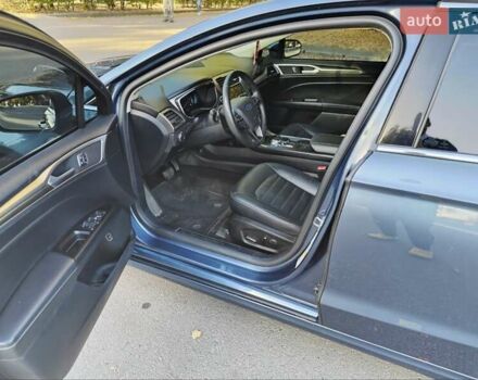 Синій Форд Фьюжен, об'ємом двигуна 2 л та пробігом 92 тис. км за 14600 $, фото 5 на Automoto.ua