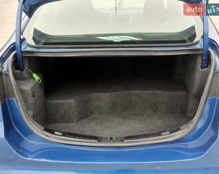 Синій Форд Фьюжен, об'ємом двигуна 2 л та пробігом 233 тис. км за 13999 $, фото 1 на Automoto.ua