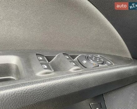 Синий Форд Фьюжн, объемом двигателя 2 л и пробегом 101 тыс. км за 17000 $, фото 11 на Automoto.ua