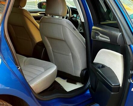 Синий Форд Фьюжн, объемом двигателя 2.5 л и пробегом 123 тыс. км за 9900 $, фото 4 на Automoto.ua