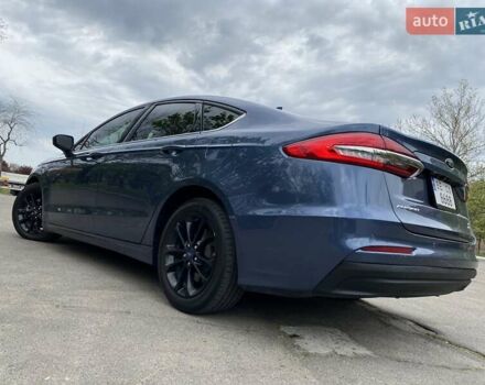 Синий Форд Фьюжн, объемом двигателя 2 л и пробегом 101 тыс. км за 17000 $, фото 4 на Automoto.ua