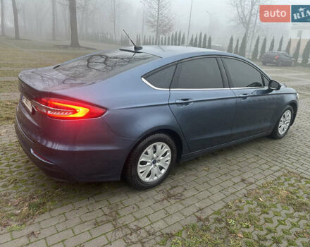 Синий Форд Фьюжн, объемом двигателя 2.49 л и пробегом 102 тыс. км за 15999 $, фото 12 на Automoto.ua