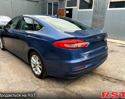 Синій Форд Фьюжен, об'ємом двигуна 2 л та пробігом 114 тис. км за 16500 $, фото 4 на Automoto.ua