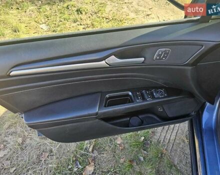 Форд Фьюжн 2019 в Киеве на Automoto.ua Синий Форд Фьюжн, объемом двигателя 2 л и пробегом 88 тыс. км за 20800 $, фото 9 на Automoto.ua