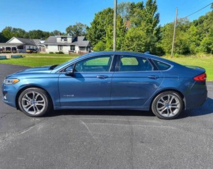 Синий Форд Фьюжн, объемом двигателя 2 л и пробегом 38 тыс. км за 10700 $, фото 4 на Automoto.ua