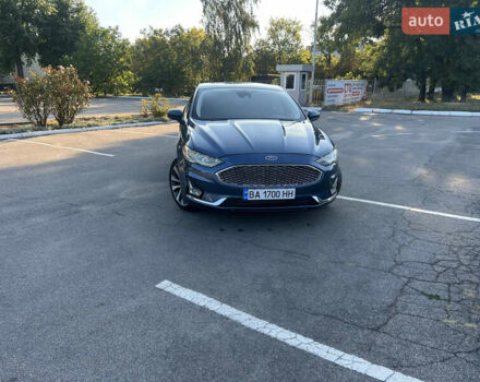 Синій Форд Фьюжен, об'ємом двигуна 2 л та пробігом 182 тис. км за 12900 $, фото 1 на Automoto.ua