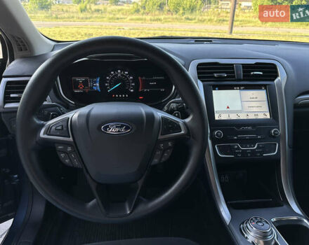 Синій Форд Фьюжен, об'ємом двигуна 2 л та пробігом 185 тис. км за 15000 $, фото 38 на Automoto.ua