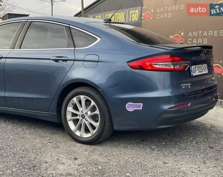 Синий Форд Фьюжн, объемом двигателя 2 л и пробегом 84 тыс. км за 18500 $, фото 5 на Automoto.ua