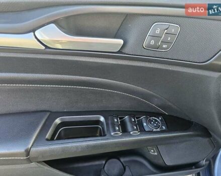 Форд Фьюжн 2019 в Киеве на Automoto.ua Синий Форд Фьюжн, объемом двигателя 2 л и пробегом 88 тыс. км за 20800 $, фото 21 на Automoto.ua