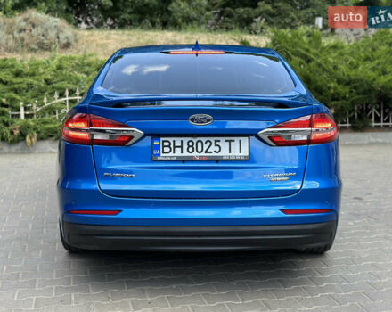 Форд Фьюжн 2019 в Одессе на Automoto.ua Синий Форд Фьюжн, объемом двигателя 2 л и пробегом 110 тыс. км за 17300 $, фото 5 на Automoto.ua
