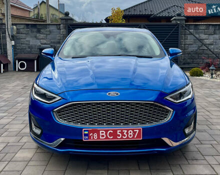Синій Форд Фьюжен, об'ємом двигуна 2 л та пробігом 170 тис. км за 12300 $, фото 1 на Automoto.ua