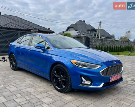 Форд Фьюжн 2020 в Ровно на Automoto.ua Синий Форд Фьюжн, объемом двигателя 2 л и пробегом 170 тыс. км за 12800 $, фото 3 на Automoto.ua