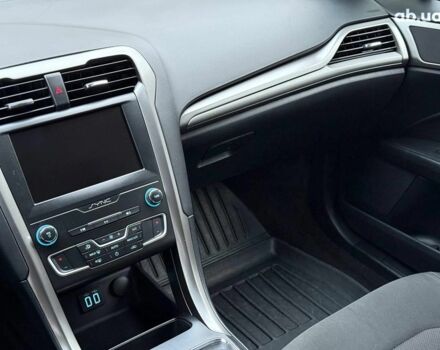 Синій Форд Фьюжен, об'ємом двигуна 1.5 л та пробігом 69 тис. км за 12590 $, фото 19 на Automoto.ua