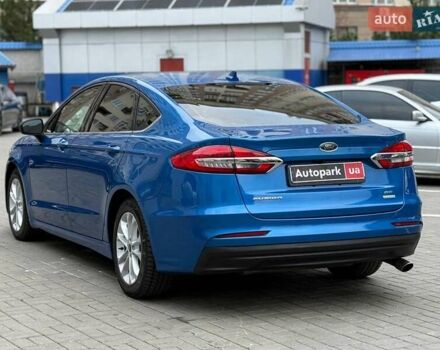 Синий Форд Фьюжн, объемом двигателя 1.5 л и пробегом 69 тыс. км за 12590 $, фото 7 на Automoto.ua