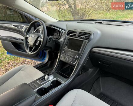 Форд Фьюжен 2020 у Житомирі на Automoto.ua Синій Форд Фьюжен, об'ємом двигуна 1.5 л та пробігом 140 тис. км за 12900 $, фото 33 на Automoto.ua