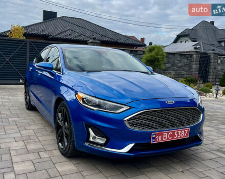 Форд Фьюжн 2020 в Ровно на Automoto.ua Синий Форд Фьюжн, объемом двигателя 2 л и пробегом 170 тыс. км за 12800 $, фото 2 на Automoto.ua