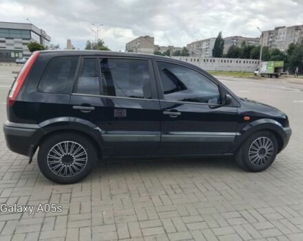 Синий Форд Фьюжн, объемом двигателя 1.2 л и пробегом 283 тыс. км за 3500 $, фото 2 на Automoto.ua