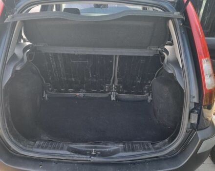 Синий Форд Фьюжн, объемом двигателя 1.2 л и пробегом 283 тыс. км за 3500 $, фото 13 на Automoto.ua