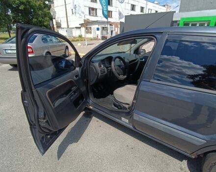 Синий Форд Фьюжн, объемом двигателя 1 л и пробегом 60 тыс. км за 3500 $, фото 2 на Automoto.ua