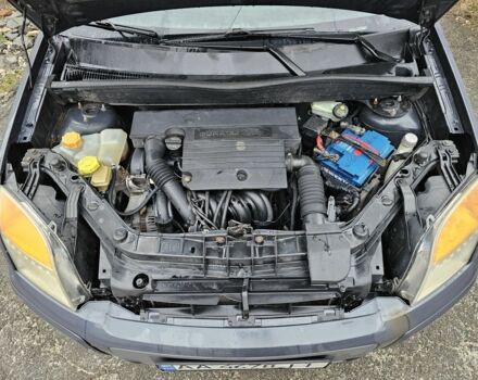 Синій Форд Фьюжен, об'ємом двигуна 1.4 л та пробігом 445 тис. км за 2300 $, фото 10 на Automoto.ua