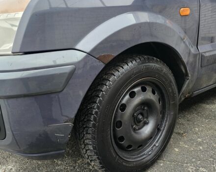 Синій Форд Фьюжен, об'ємом двигуна 1.4 л та пробігом 445 тис. км за 2300 $, фото 6 на Automoto.ua