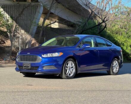 Синий Форд Фьюжн, объемом двигателя 2.5 л и пробегом 85 тыс. км за 3800 $, фото 2 на Automoto.ua