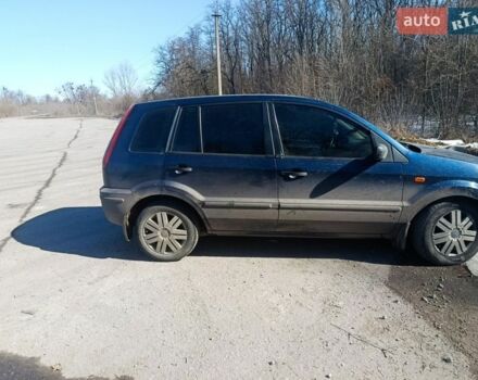Синий Форд Фьюжн, объемом двигателя 1.6 л и пробегом 278 тыс. км за 4000 $, фото 1 на Automoto.ua