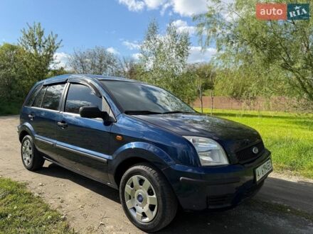 Синий Форд Фьюжн, объемом двигателя 1.6 л и пробегом 240 тыс. км за 3500 $, фото 1 на Automoto.ua