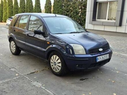 Синий Форд Фьюжн, объемом двигателя 1.6 л и пробегом 158 тыс. км за 4000 $, фото 1 на Automoto.ua