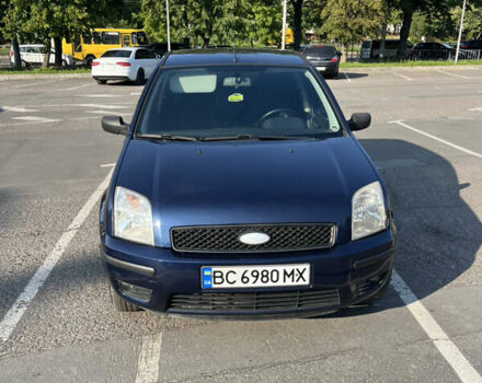 Синий Форд Фьюжн, объемом двигателя 1.39 л и пробегом 282 тыс. км за 4700 $, фото 1 на Automoto.ua