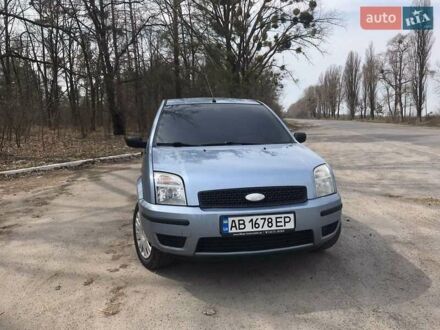 Синий Форд Фьюжн, объемом двигателя 1.4 л и пробегом 255 тыс. км за 3650 $, фото 1 на Automoto.ua