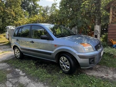Форд Фьюжн 2005 в Драбове на Automoto.ua Синий Форд Фьюжн, объемом двигателя 1.2 л и пробегом 109 тыс. км за 4500 $, фото 1 на Automoto.ua