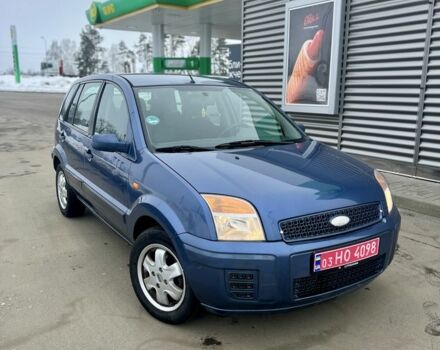 Синий Форд Фьюжн, объемом двигателя 0 л и пробегом 256 тыс. км за 4700 $, фото 1 на Automoto.ua