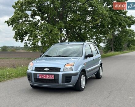 Синій Форд Фьюжен, об'ємом двигуна 0 л та пробігом 165 тис. км за 3800 $, фото 1 на Automoto.ua