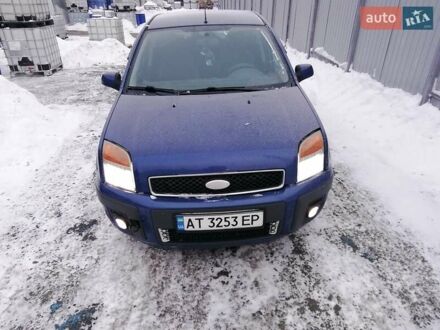 Синий Форд Фьюжн, объемом двигателя 1.4 л и пробегом 135 тыс. км за 5100 $, фото 1 на Automoto.ua