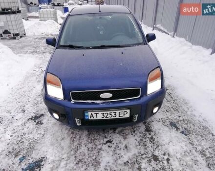 Синій Форд Фьюжен, об'ємом двигуна 1.4 л та пробігом 135 тис. км за 5100 $, фото 1 на Automoto.ua