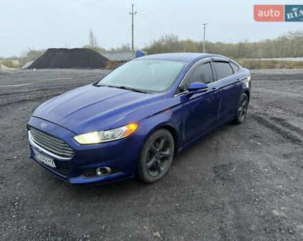 Синій Форд Фьюжен, об'ємом двигуна 2 л та пробігом 265 тис. км за 9300 $, фото 1 на Automoto.ua