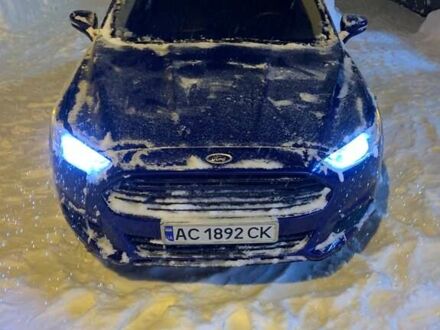 Форд Фьюжн 2015 в Луцке на Automoto.ua Синий Форд Фьюжн, объемом двигателя 2.5 л и пробегом 175 тыс. км за 9900 $, фото 1 на Automoto.ua