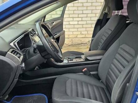 Синій Форд Фьюжен, об'ємом двигуна 2.5 л та пробігом 135 тис. км за 10800 $, фото 1 на Automoto.ua