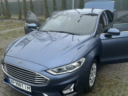 Синий Форд Фьюжн, объемом двигателя 2.49 л и пробегом 102 тыс. км за 15999 $, фото 1 на Automoto.ua