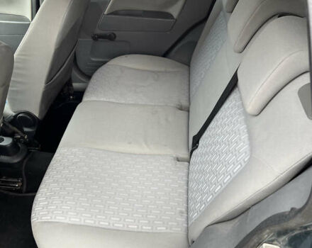 Форд Фьюжн 2003 в Киеве на Automoto.ua Зеленый Форд Фьюжн, объемом двигателя 1.4 л и пробегом 250 тыс. км за 3300 $, фото 21 на Automoto.ua