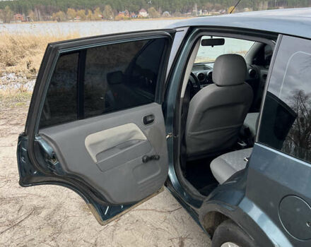 Форд Фьюжн 2003 в Киеве на Automoto.ua Зеленый Форд Фьюжн, объемом двигателя 1.4 л и пробегом 250 тыс. км за 3300 $, фото 19 на Automoto.ua