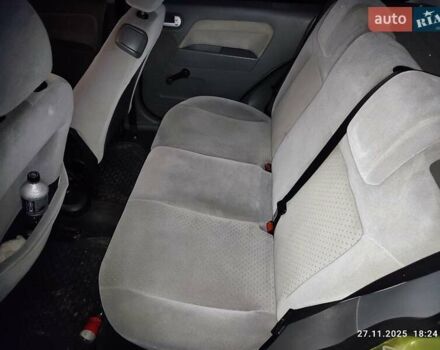 Зеленый Форд Фьюжн, объемом двигателя 1.4 л и пробегом 278 тыс. км за 4600 $, фото 2 на Automoto.ua