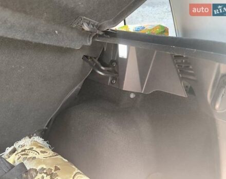 Зеленый Форд Фьюжн, объемом двигателя 1.25 л и пробегом 169 тыс. км за 5100 $, фото 12 на Automoto.ua