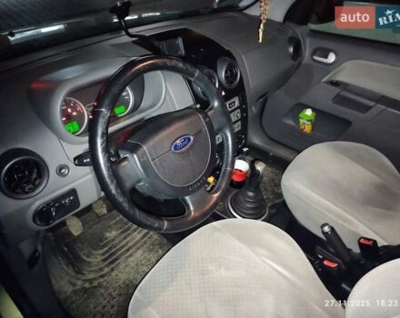 Зеленый Форд Фьюжн, объемом двигателя 1.4 л и пробегом 278 тыс. км за 4600 $, фото 3 на Automoto.ua